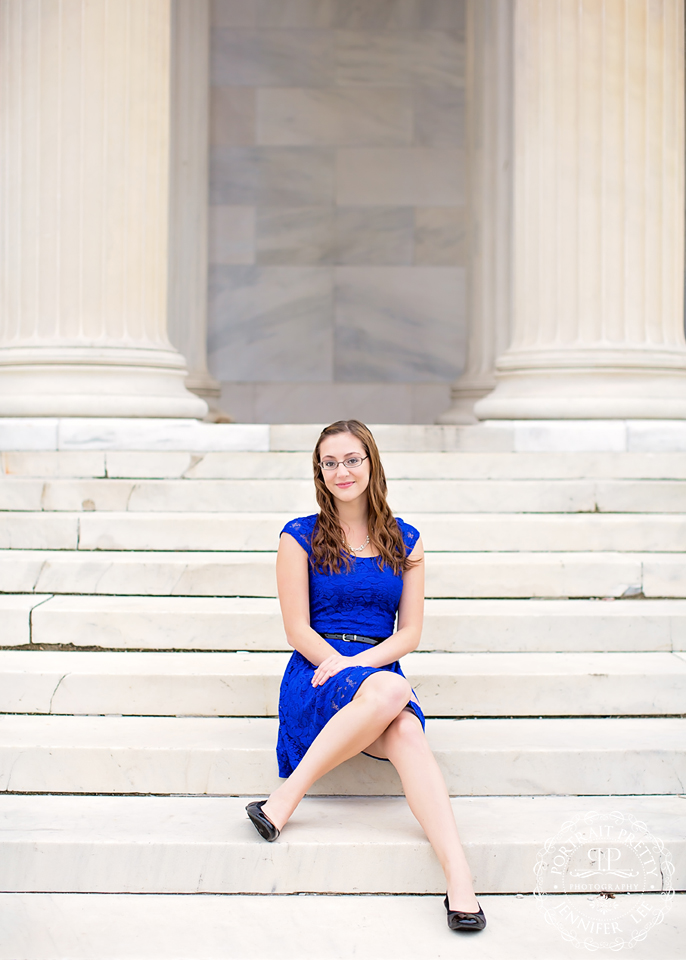 Aya Senior Portraits Williamsville South